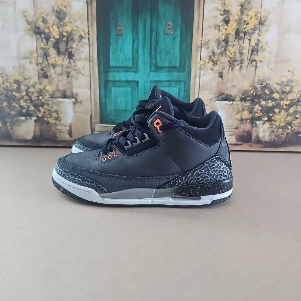 Nike Air Jordan Retro 3 Shoes Fear Pack Grey Orange OG DM0967-080 Mens Size 6.5Y
